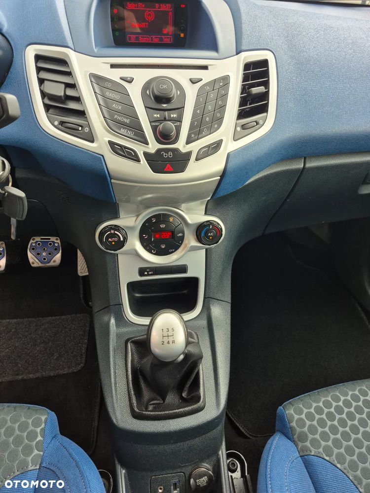 Ford Fiesta 1.4 Sport - 8