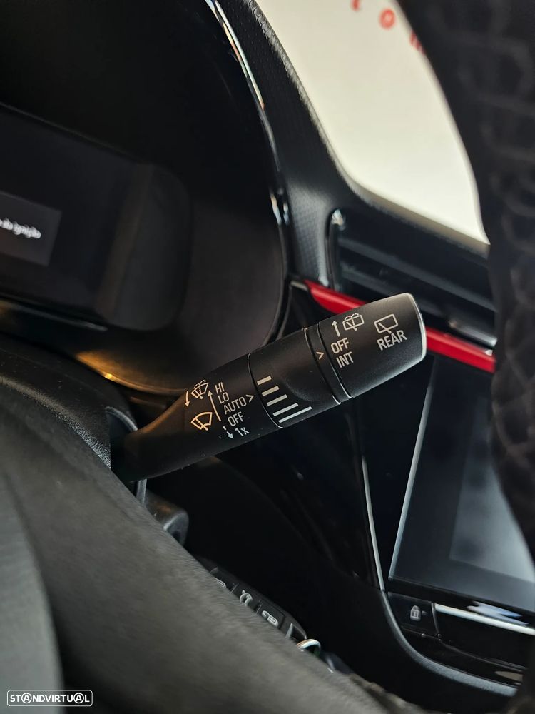 Opel Corsa 1.2 T GS - 16