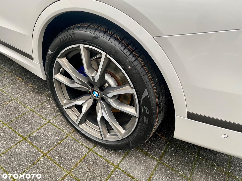 BMW X7 - 18