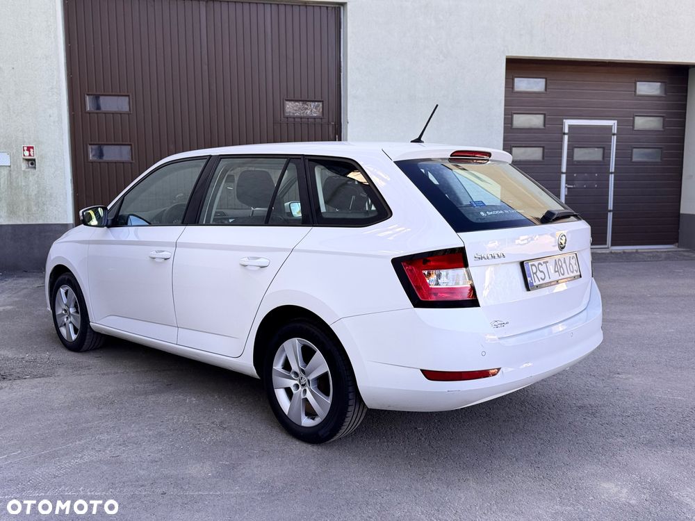 Skoda Fabia 1.0 Ambition - 8