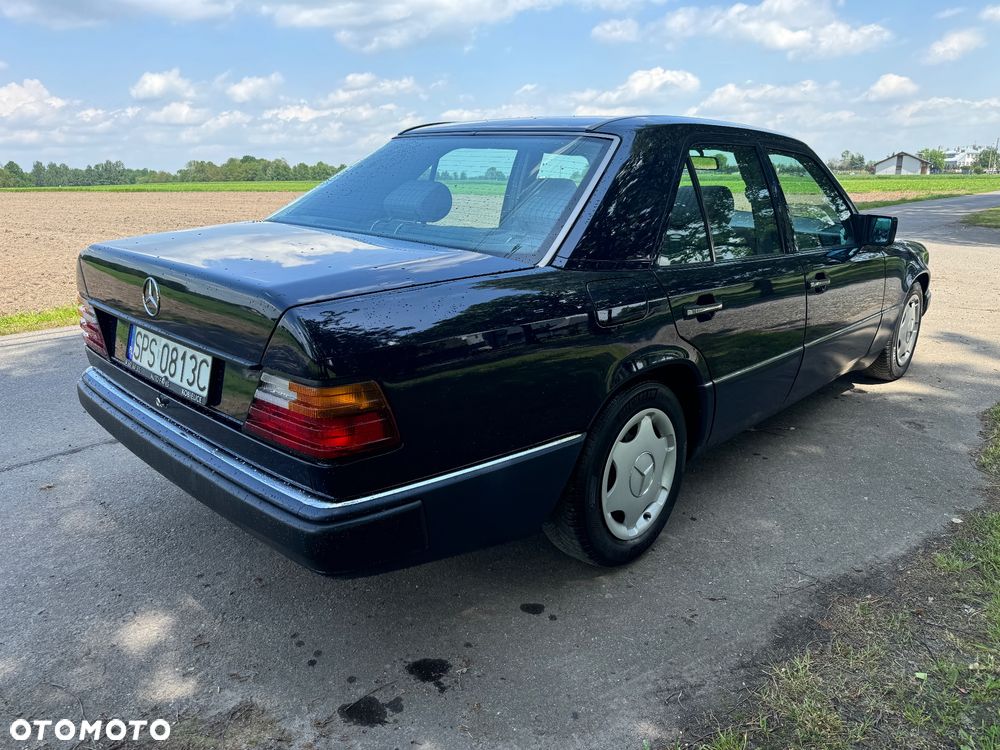 Mercedes-Benz W124 (1984-1993) - 6