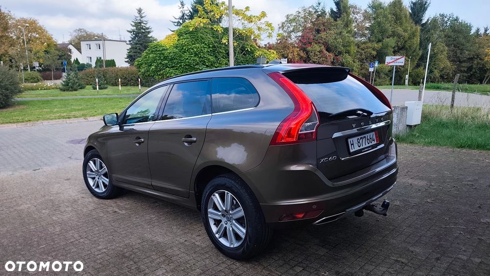 Volvo XC 60 D4 Drive-E R-Design Momentum - 31