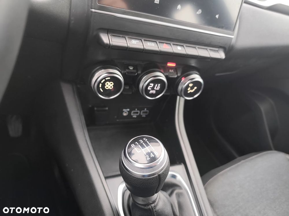 Renault Captur - 14