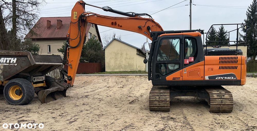 Doosan DX 140  LC - 5  KOPARKA GĄSIENICOWA GRUDZIEŃ 2020 rok - 3