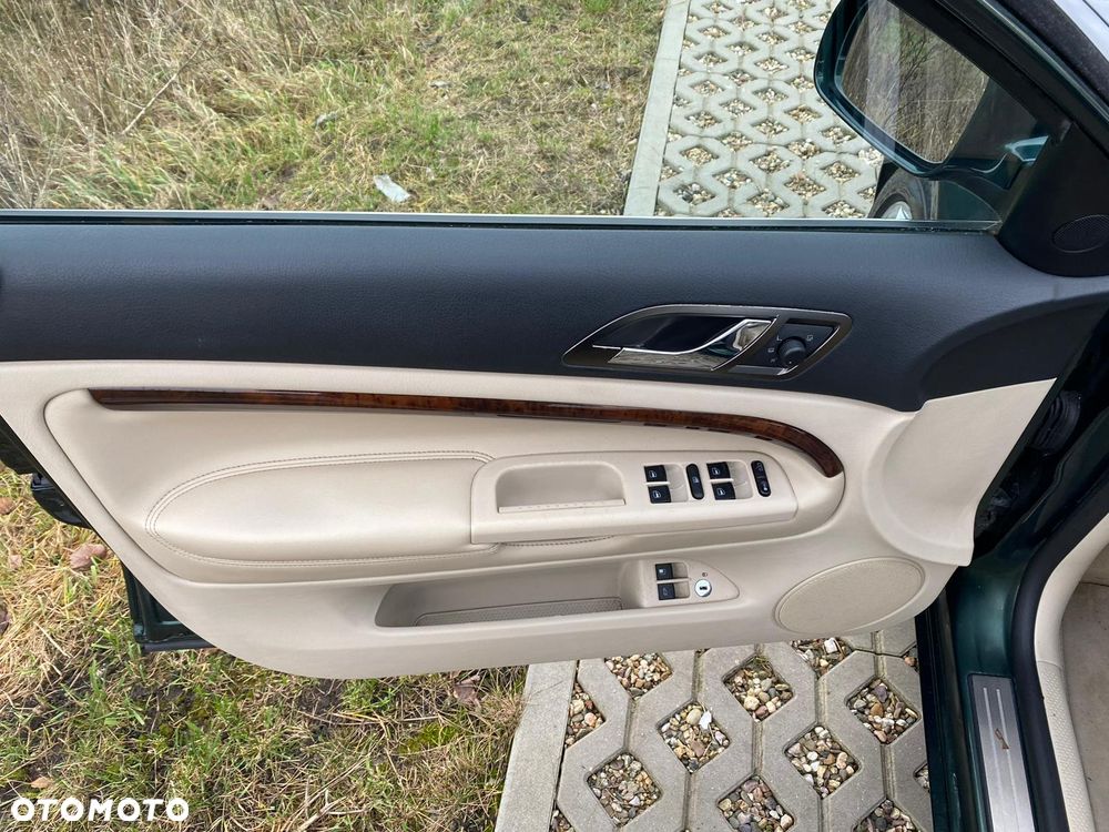 Skoda Superb 1.8 Turbo Exclusive - 12