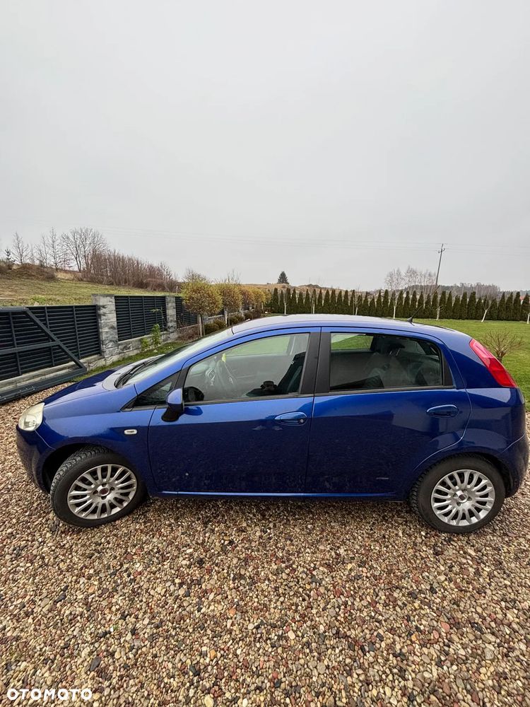 Fiat Grande Punto - 1