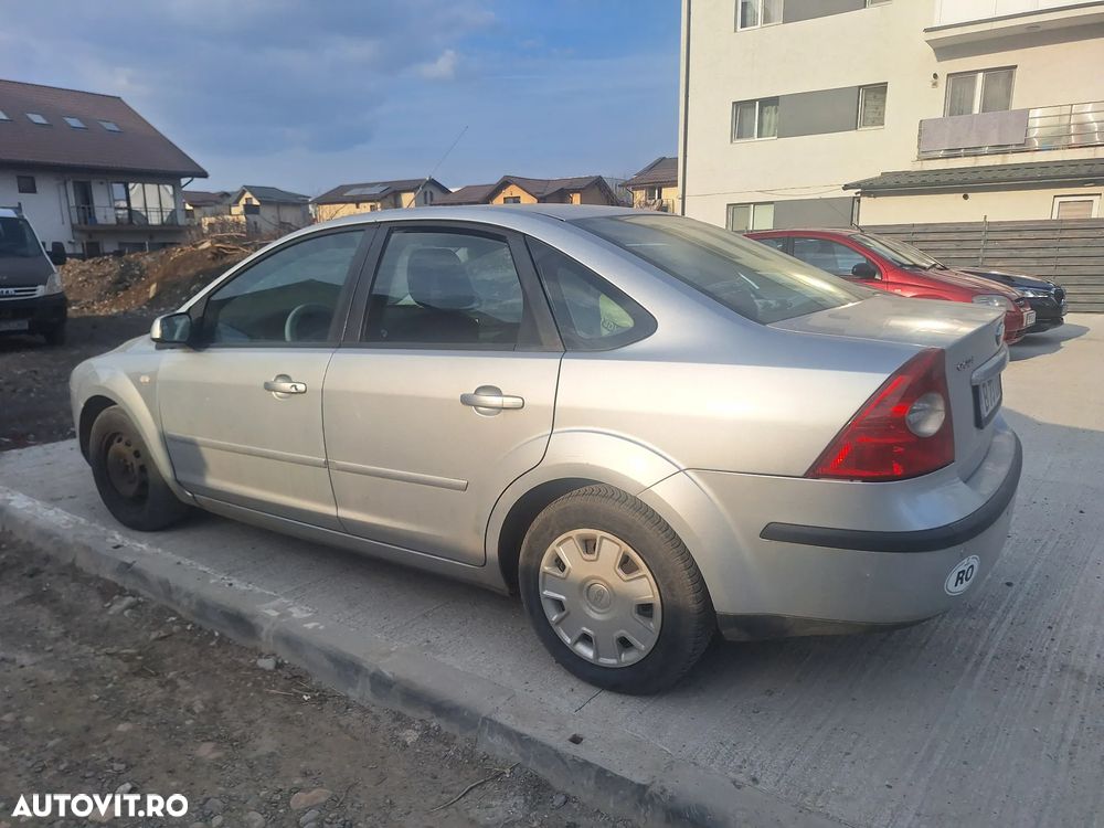 Ford Focus - 6