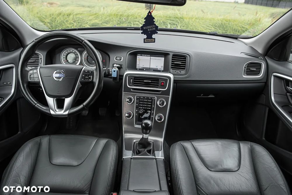 Volvo V60 D2 Momentum - 7