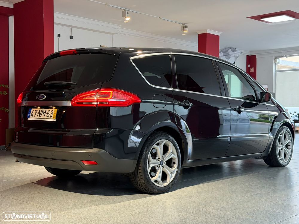 Ford S-Max 2.0 TDCi Titanium 7L - 15