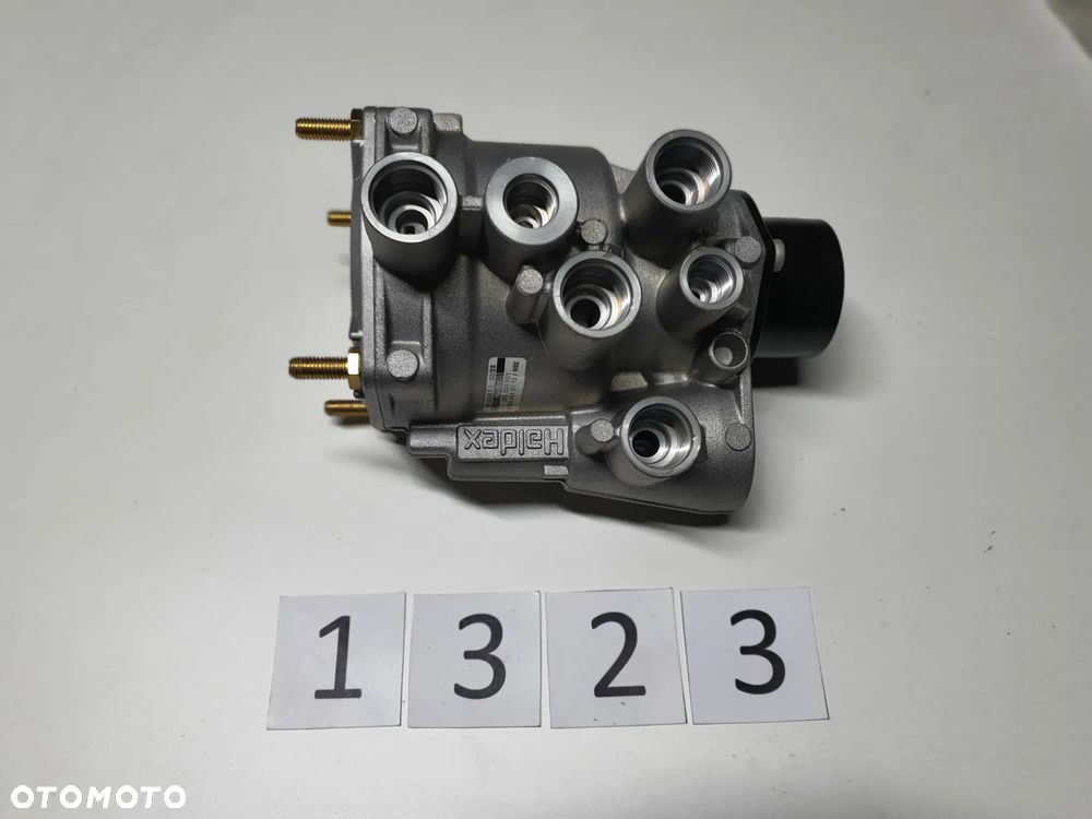 Zawór hamulca naczepy Mercedes Actros, Atego, Axor, Econic, A 0004319513, Haldex 355094001 - 4