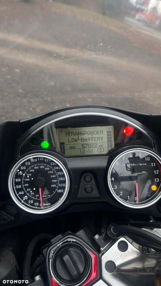Kawasaki GTR - 10