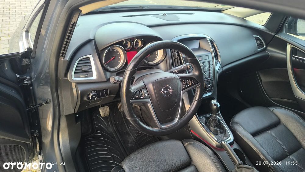 Opel Astra 1.4 Turbo Innovation - 19