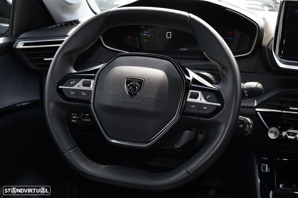 Peugeot 208 1.2 PureTech Allure - 8