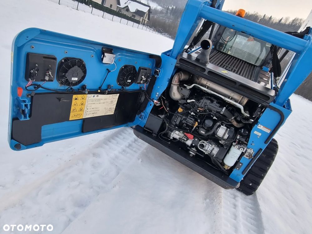 Bobcat T770 Ładowarka Gąsienicowa Udzwig 2,5 tony. Amerykańska potężna Ładowarka 2021rok  654mth z Norwegii! KLIMA! Potężna Moc silnik Turbodoładowany bobcat 100km! Widły łyżka. Linie Hydrauliczne dodatkowe. Aktualna DEKRA 2026r. Podzespoły gąsienice zero zużycia! Cała maszyna sterowana z dżojstika! - 7