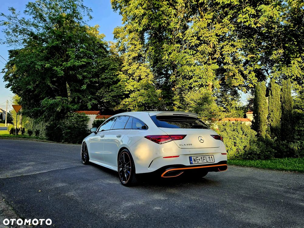 Mercedes-Benz CLA 200 AMG Line 7G-DCT - 5