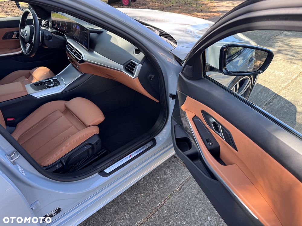 BMW Seria 3 320d xDrive mHEV M Sport - 14