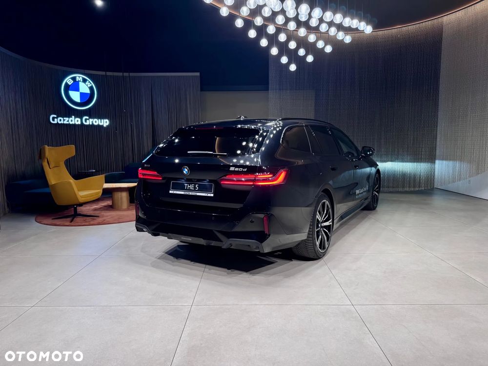 BMW Seria 5 520d xDrive mHEV M Sport - 2