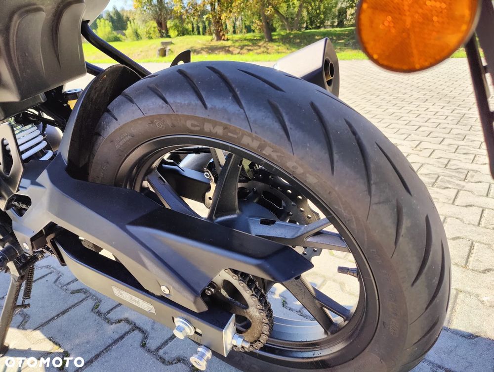 QJMOTOR SRK 125S - 6