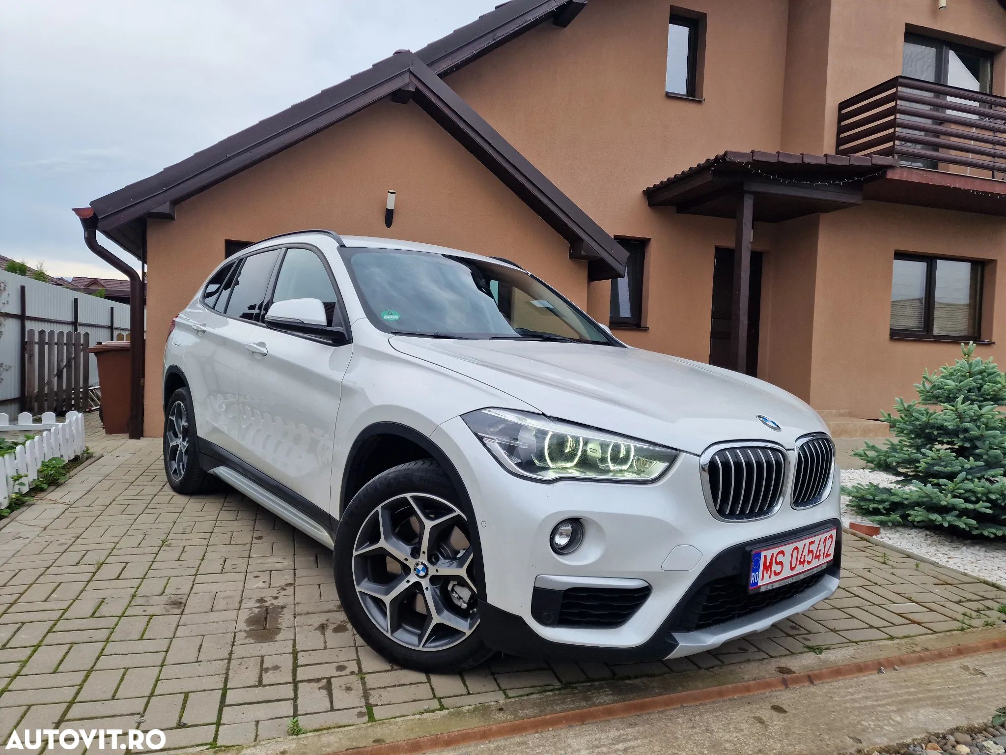 BMW X1 xDrive20d Aut. xLine - 1