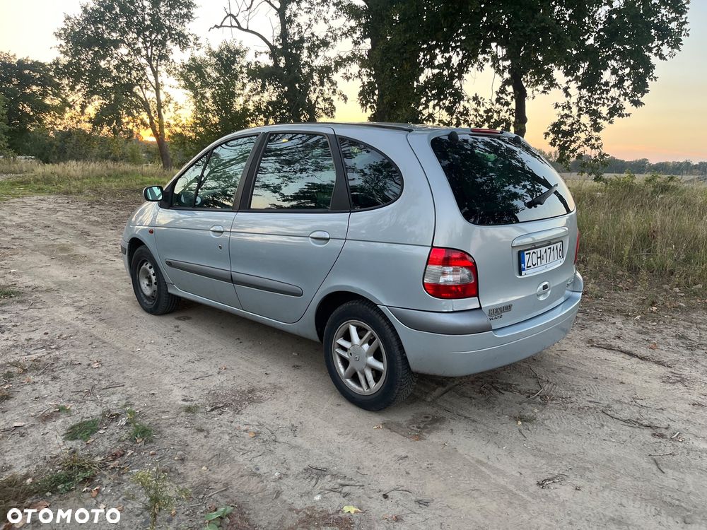 Renault Scenic - 3