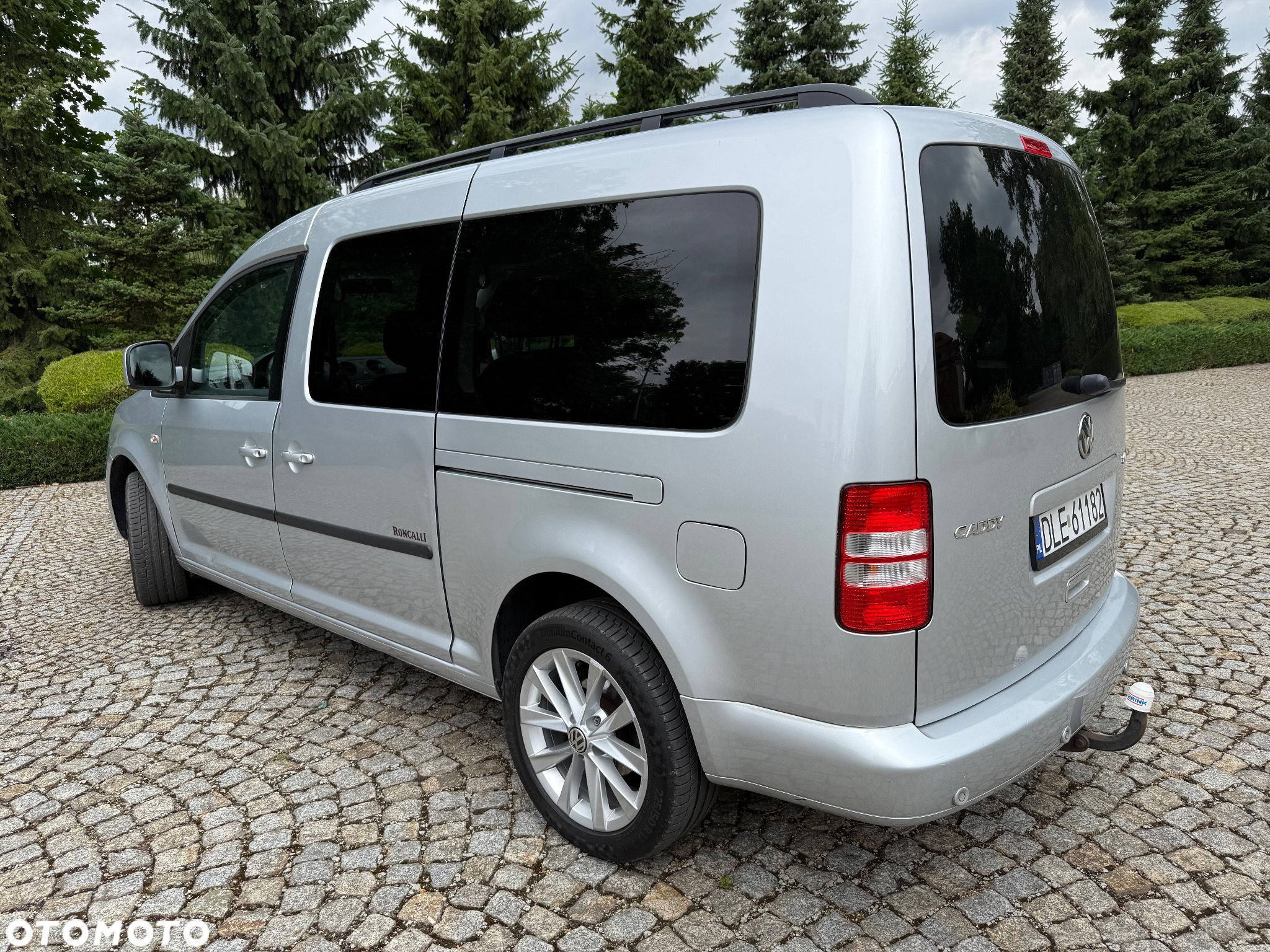 Volkswagen Caddy Maxi 2.0 TDI Comfortline - 3