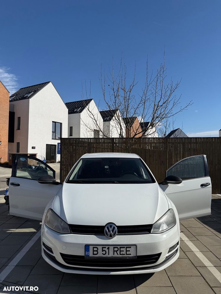 Volkswagen Golf 1.6 TDI BMT Comfortline - 1