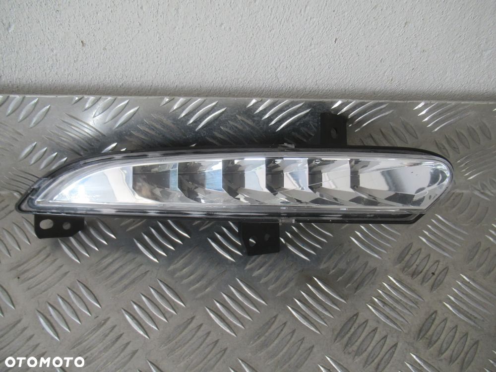 HALOGEN LED PRAWY RENAULT SCENIC III 3 XMOD 266006436R 2013 - 1