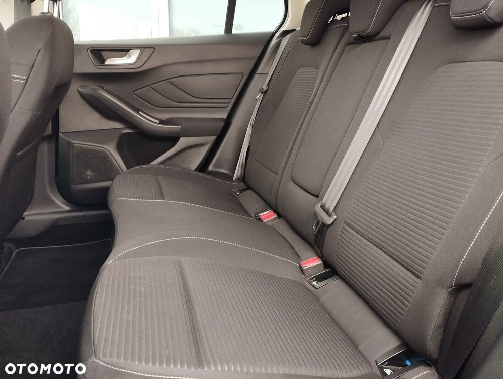 Ford Focus 1.5 EcoBlue Titanium - 13