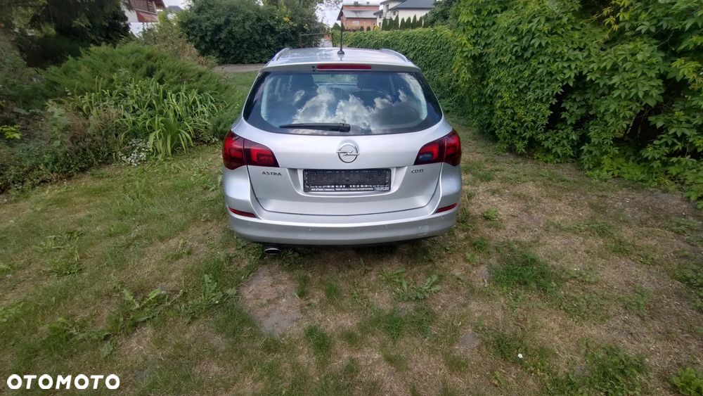 Opel Astra 2.0 CDTI Cosmo - 5