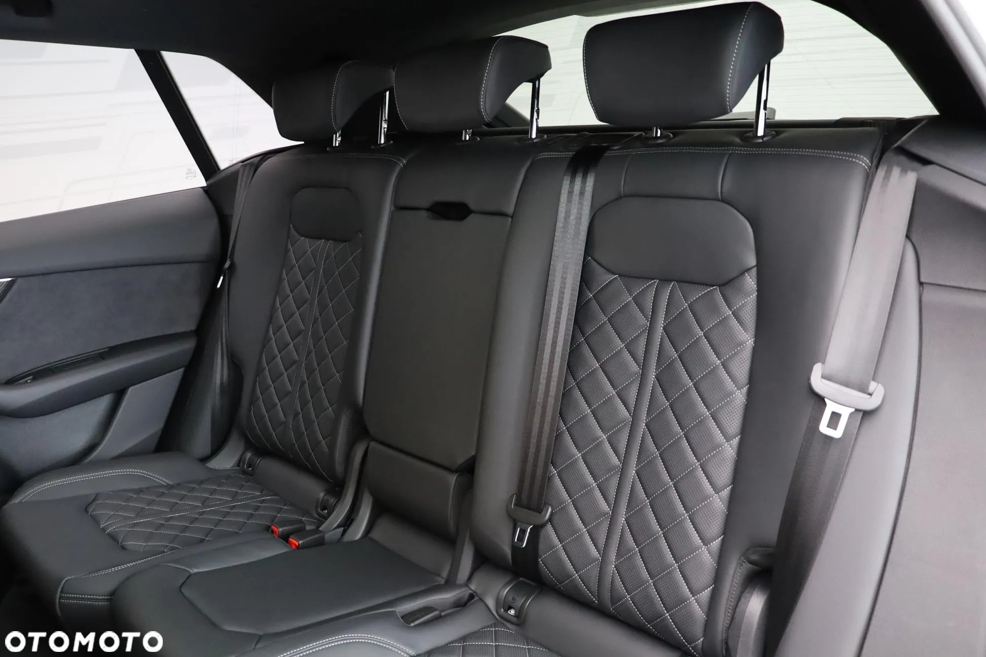 Audi Q8 - 30