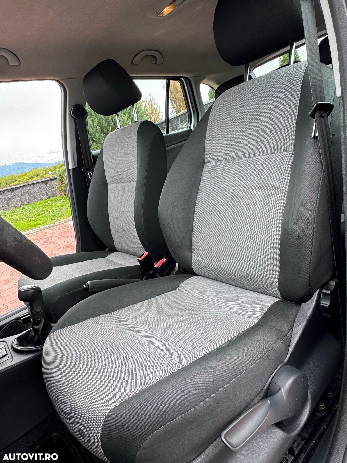 Skoda Fabia 1.2 HTP Combi Elegance - 27