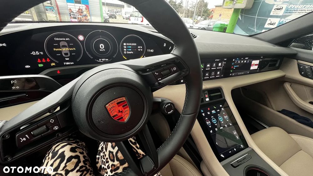 Porsche Taycan 4S Performance Plus - 5