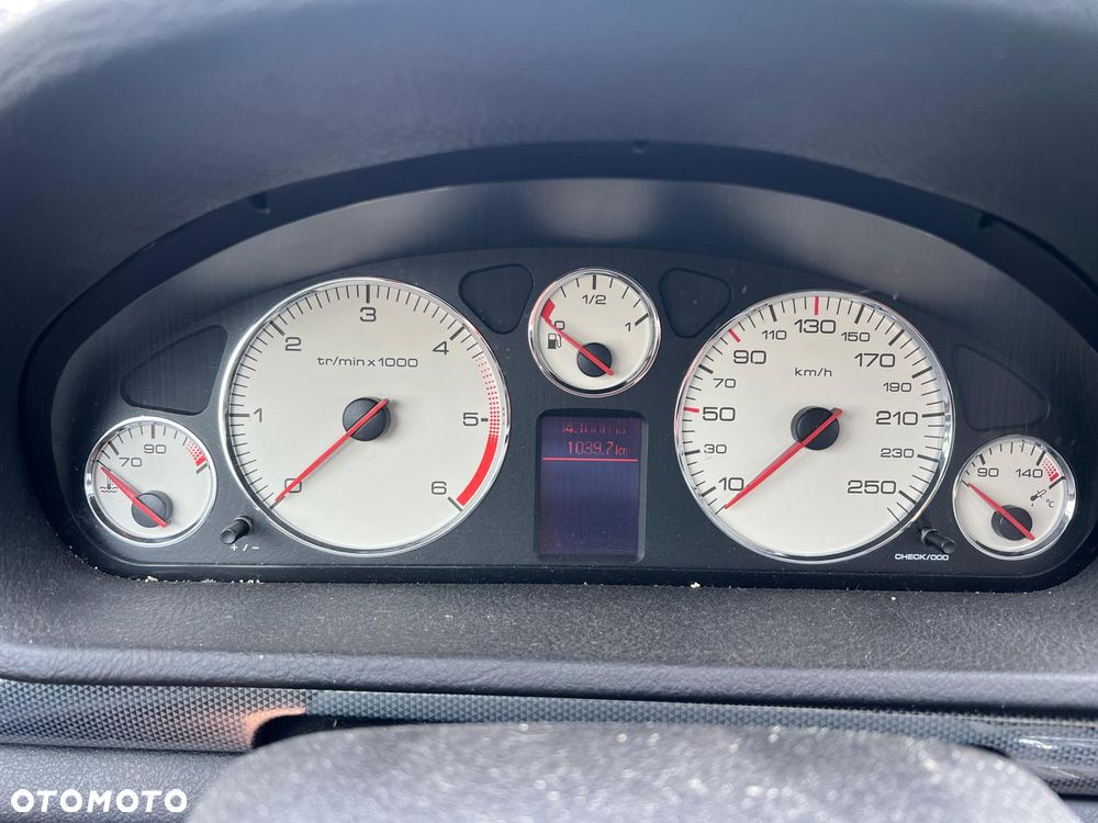 Peugeot 407 2.0 HDI ST Komfort EU4 - 6