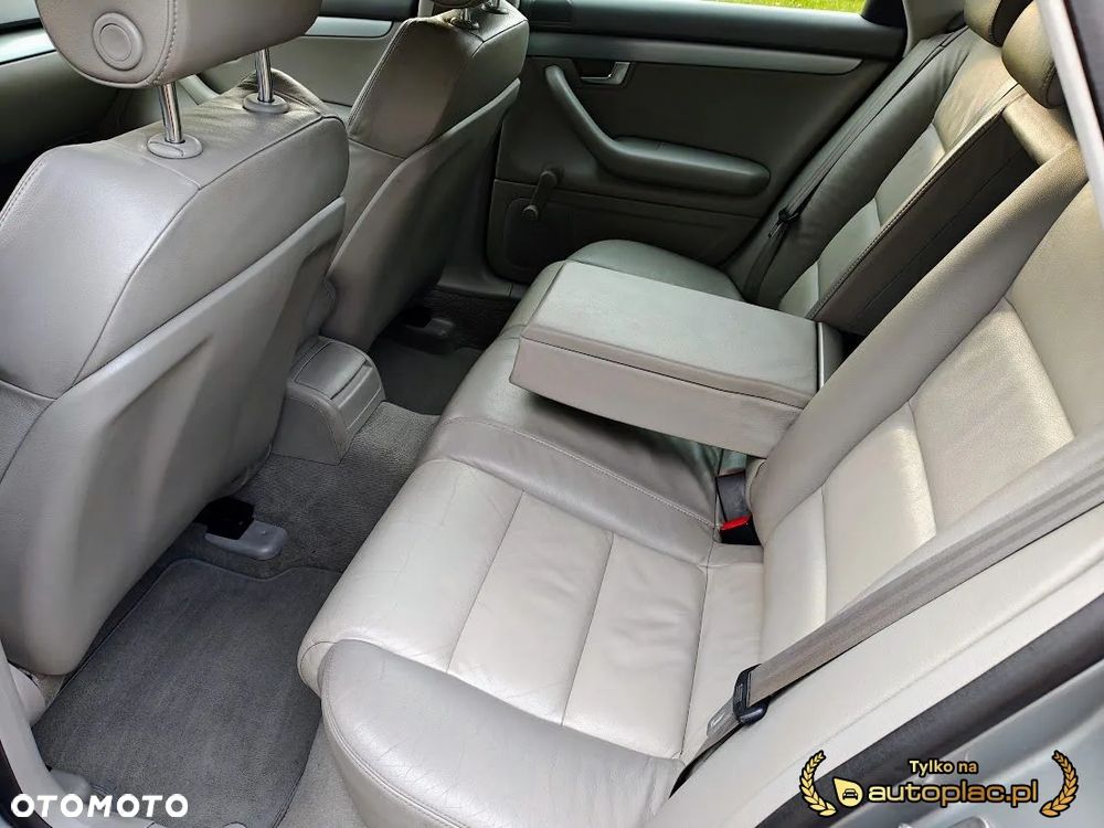 Audi A4 Avant 1.8 T quattro - 15