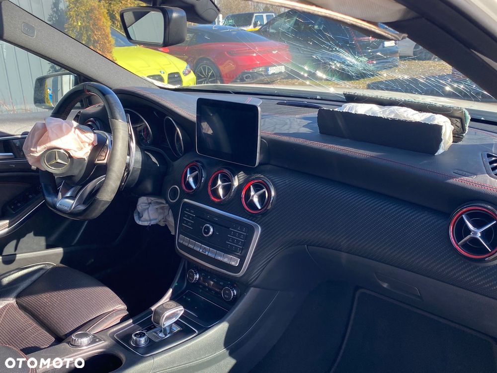 Mercedes-Benz Klasa A AMG 45 4Matic AMG Speedshift 7G-DCT - 17