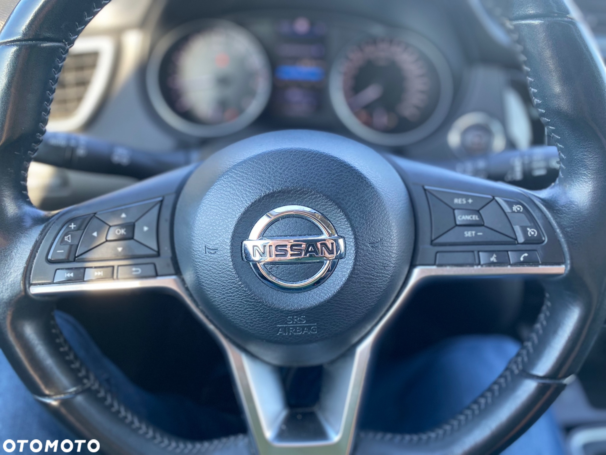 Nissan Qashqai 1.3 DIG-T N-Connecta - 10