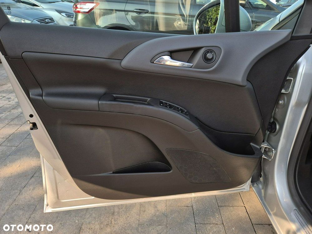 Opel Meriva 1.4 Innovation - 10