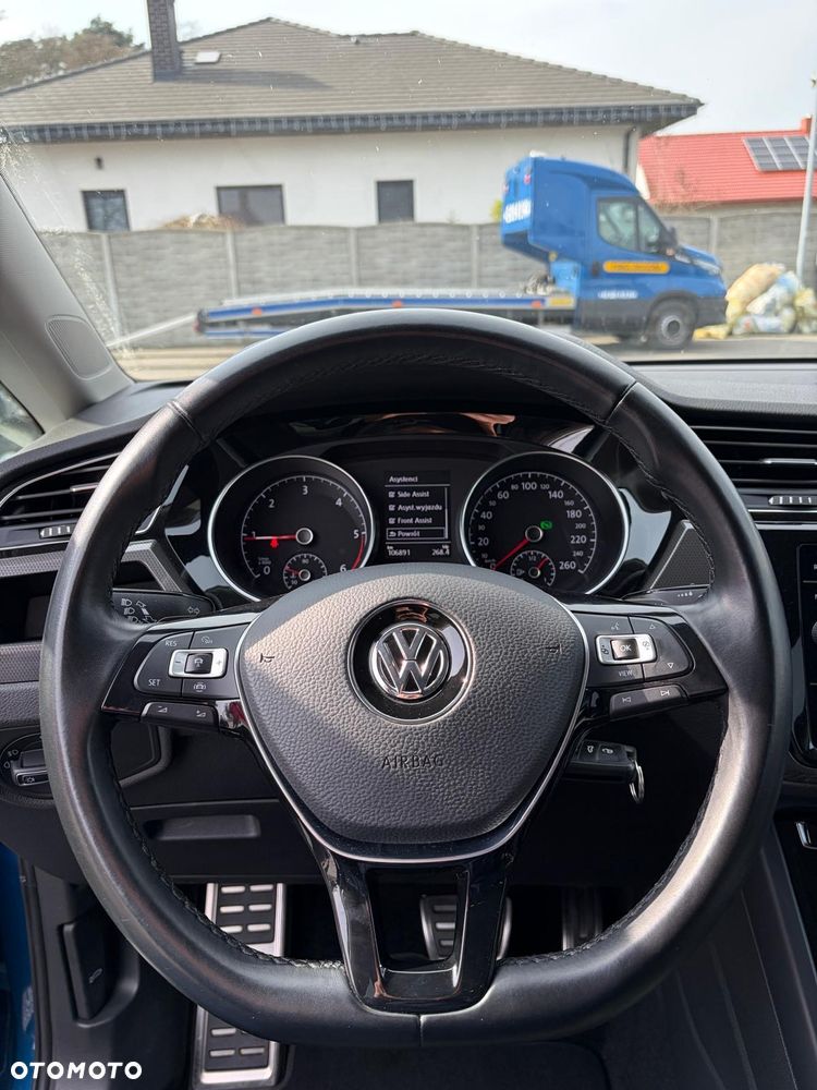 Volkswagen Touran 2.0 TDI SCR DSG IQ.DRIVE - 14