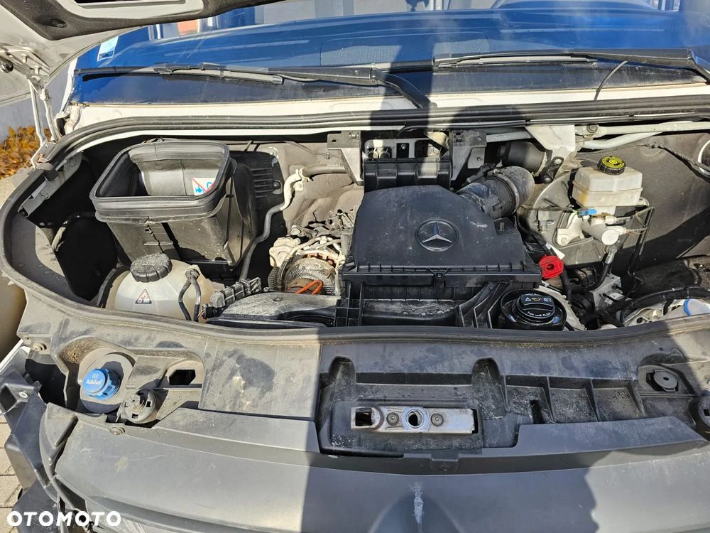 Mercedes-Benz Sprinter - 21