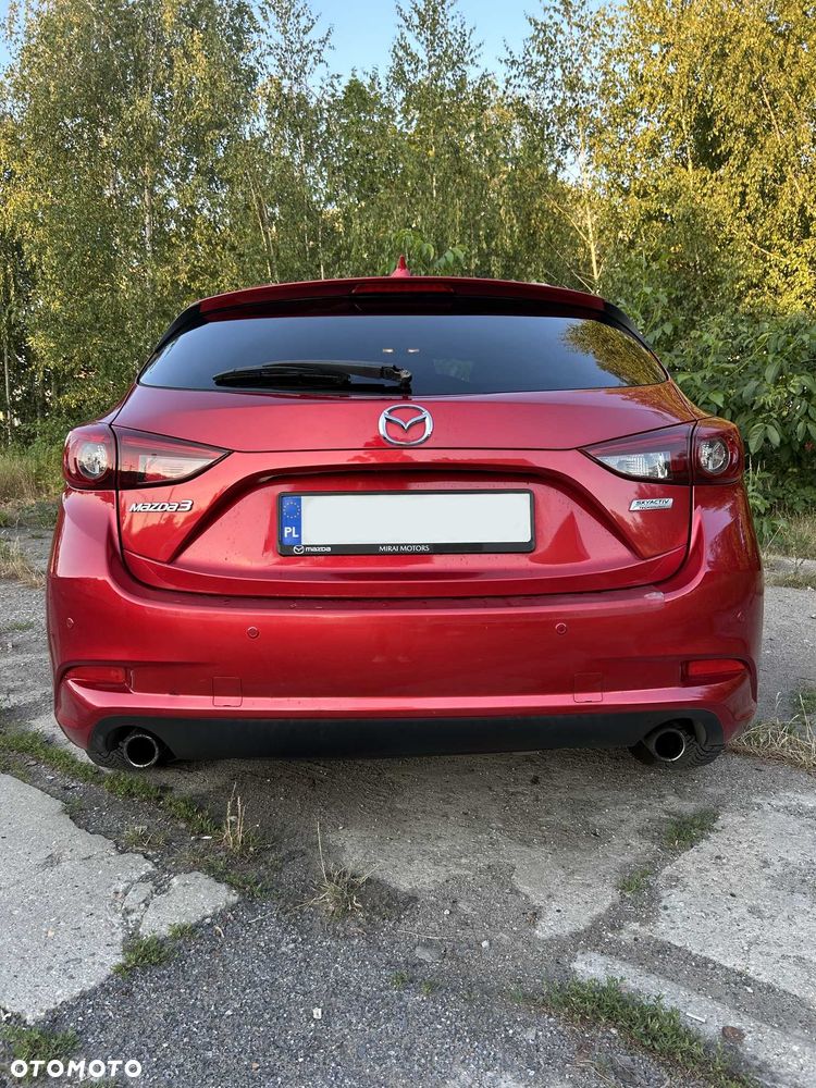Mazda 3 - 4