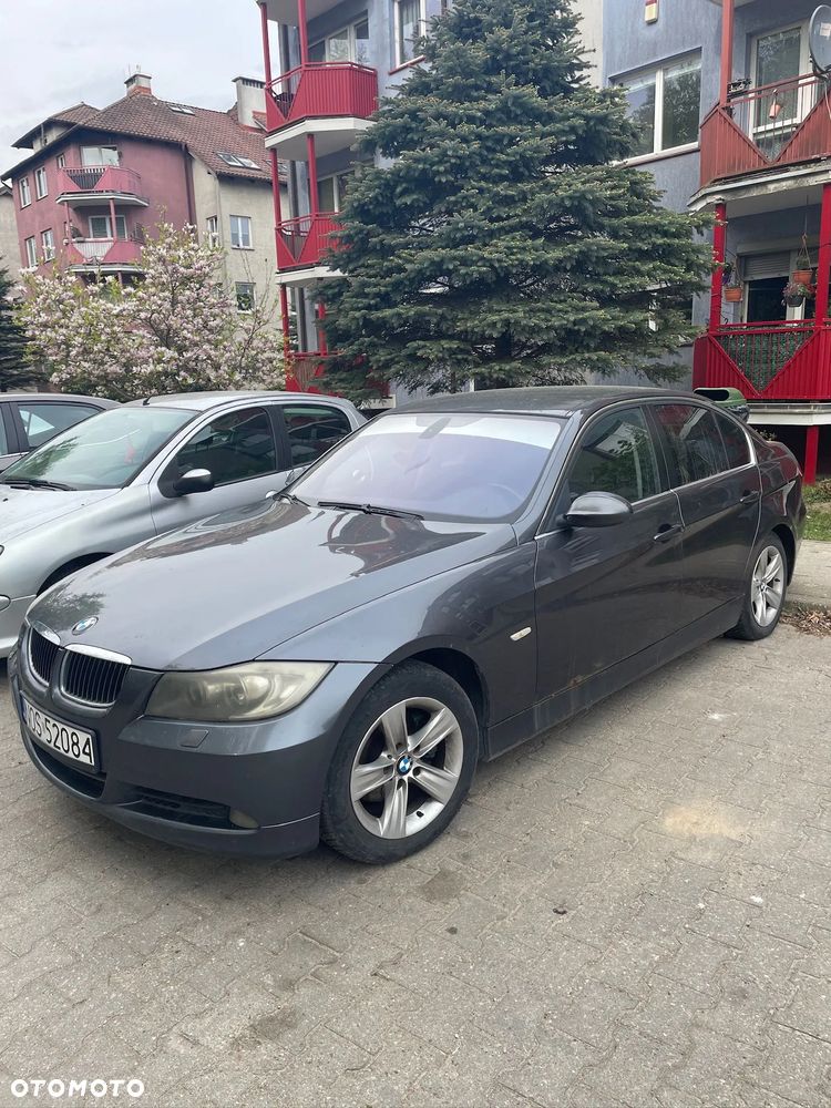 BMW Seria 3 325i - 1