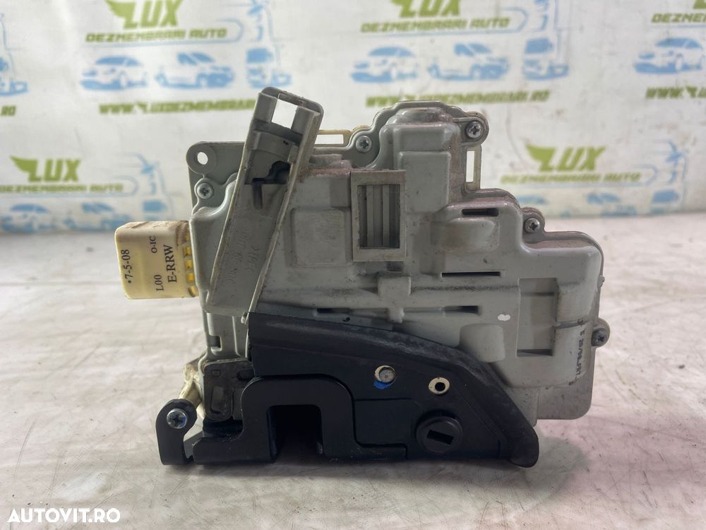 Broasca usa dreapta spate 8k0839016 Audi A4 B8/8K [2007 - 2011] 2.0 t - 4