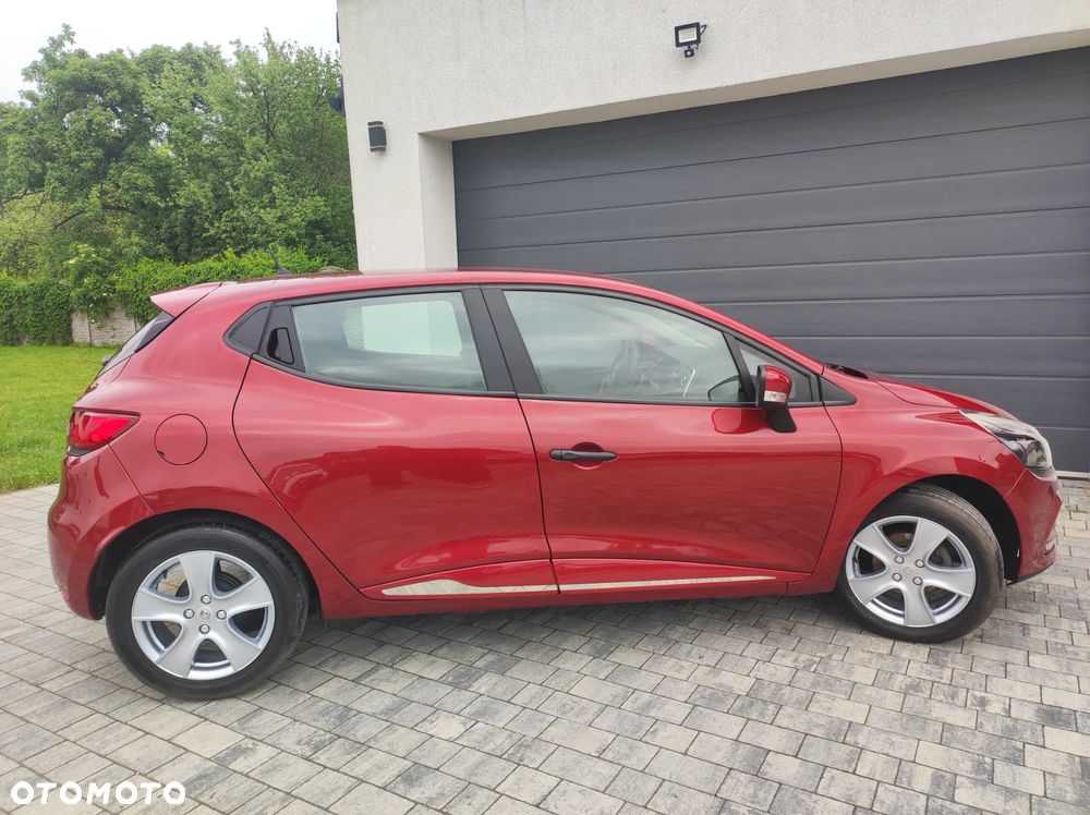 Renault Clio - 18