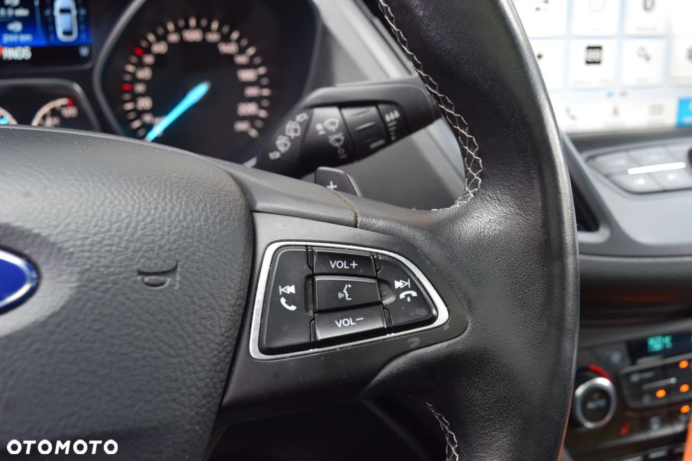 Ford Kuga 2.0 TDCi AWD ST-Line - 24