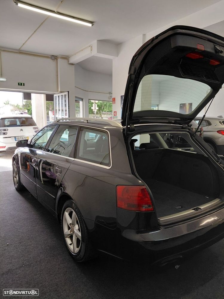 Audi A4 Avant 2.0 TDi - 8