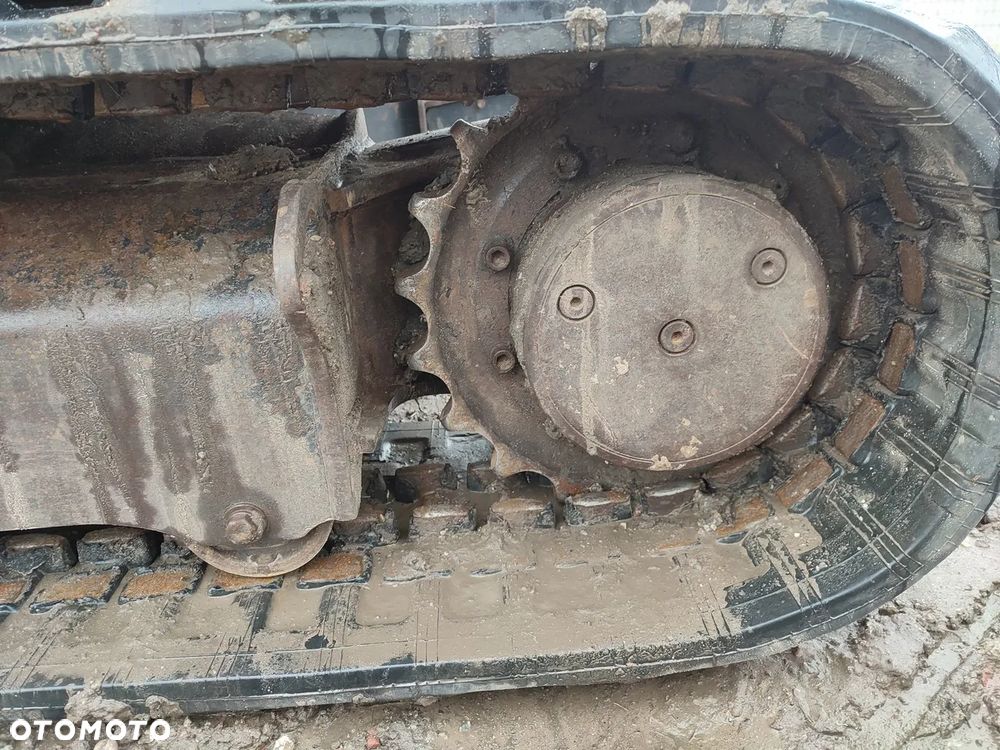 Kubota - 11
