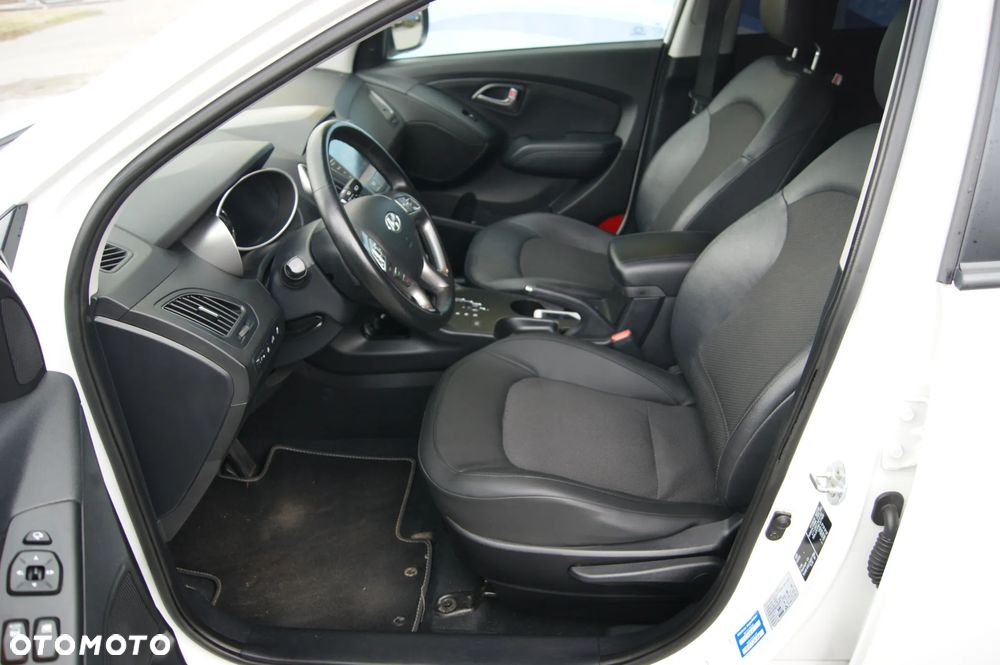 Hyundai ix35 2.0 2WD Automatik Trend - 25