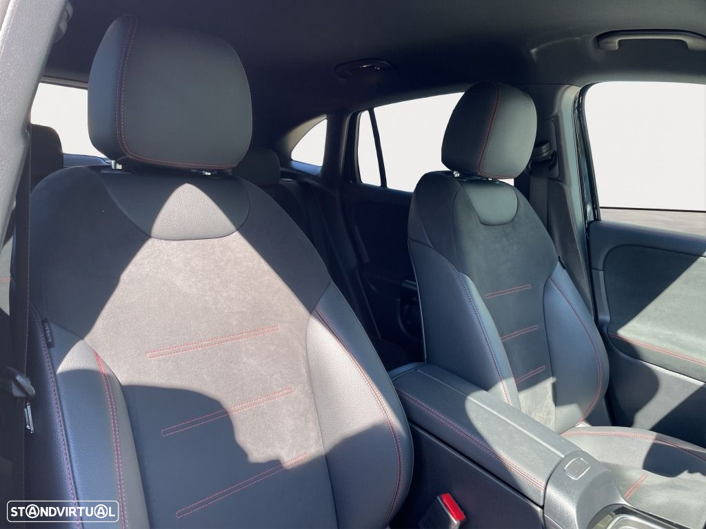 Mercedes-Benz GLA 250 e AMG Line - 14