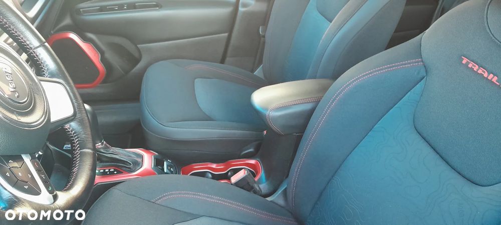 Jeep Renegade 2.0 MultiJet Trailhawk 4WD S&S - 27