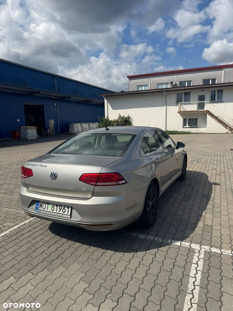 Volkswagen Passat 2.0 TDI BMT City - 5